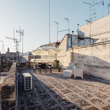 לצ'ה Convivo Apartment Palazzo Galateo מראה חיצוני תמונה